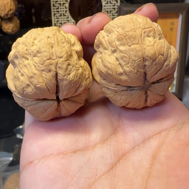 苹***果吊坠文玩核桃老树金蟾疙瘩包