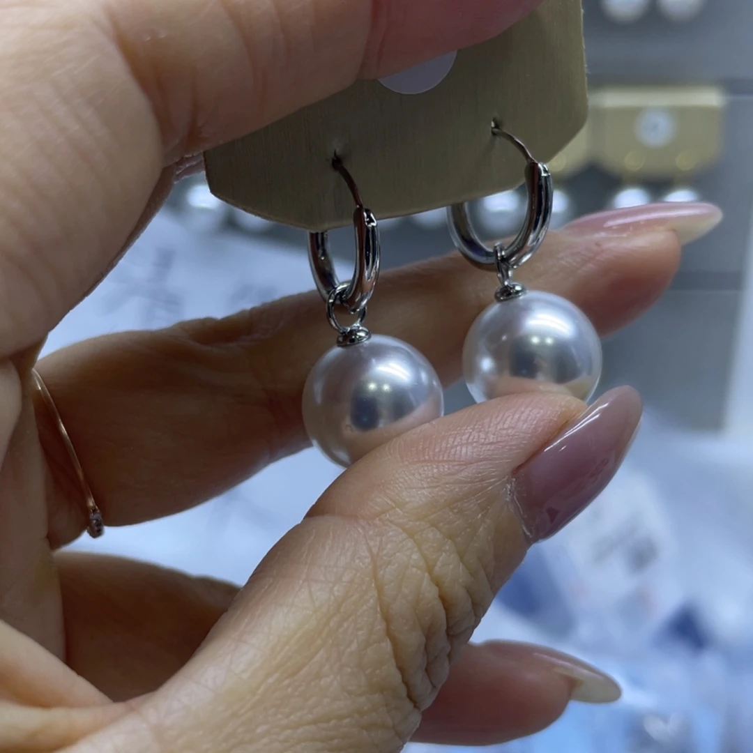 银S925镶嵌耳饰淡水珍珠