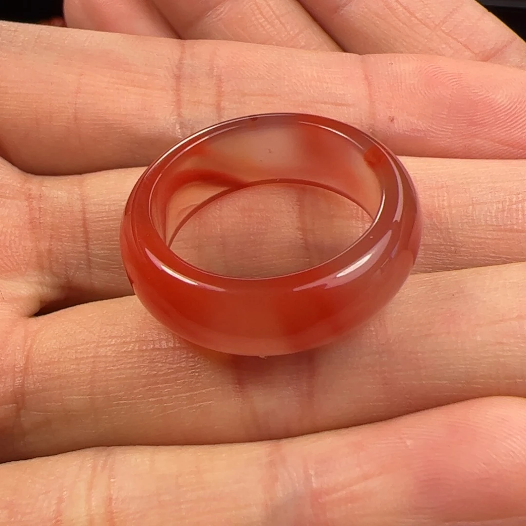 未镶嵌戒圈南红玛瑙