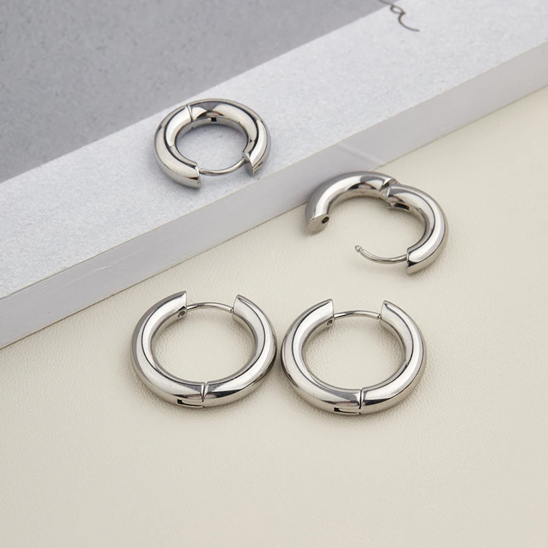 钛钢耳饰 欧美风日常简约时髦粗款中性风耳圈耳环女简约时尚百搭
