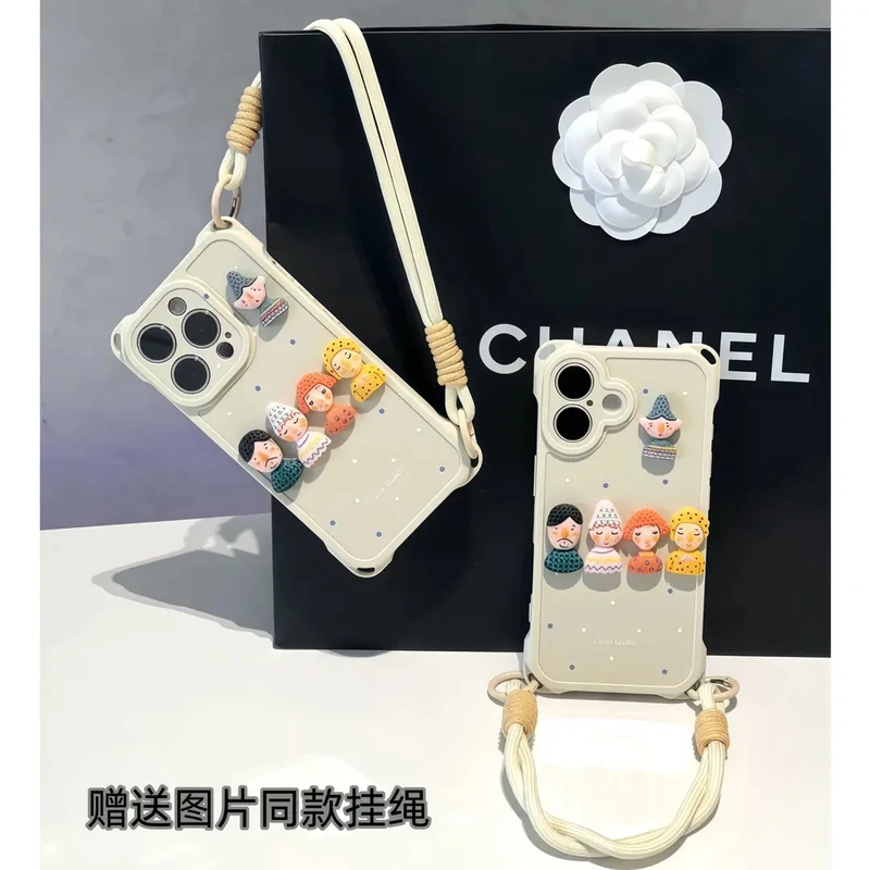 卡通小玩偶适用于iPhone苹果16手机壳华为vivo/oppo小米四角挂绳