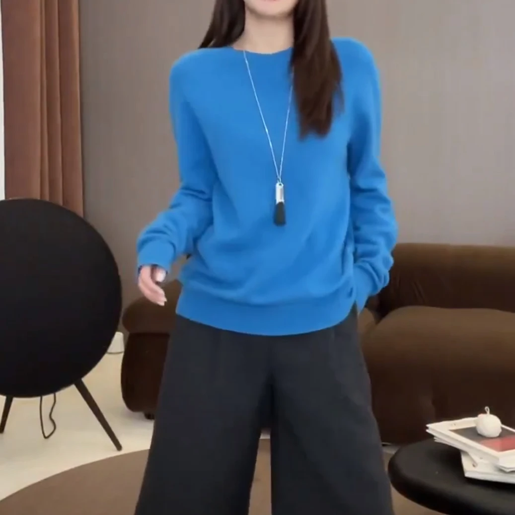 【瓦尔登湖】软糯克莱因蓝舒适保暖长袖毛衣冬季新款无缝一体针织衫