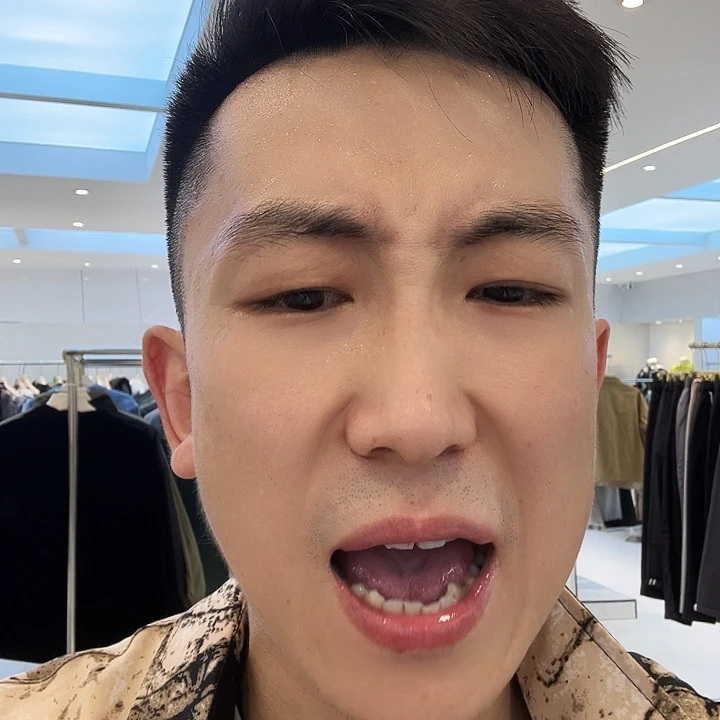 怡***力一块努力奋斗着就能