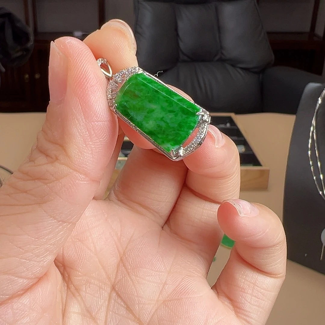 翡翠银S925镶嵌颈饰吊坠