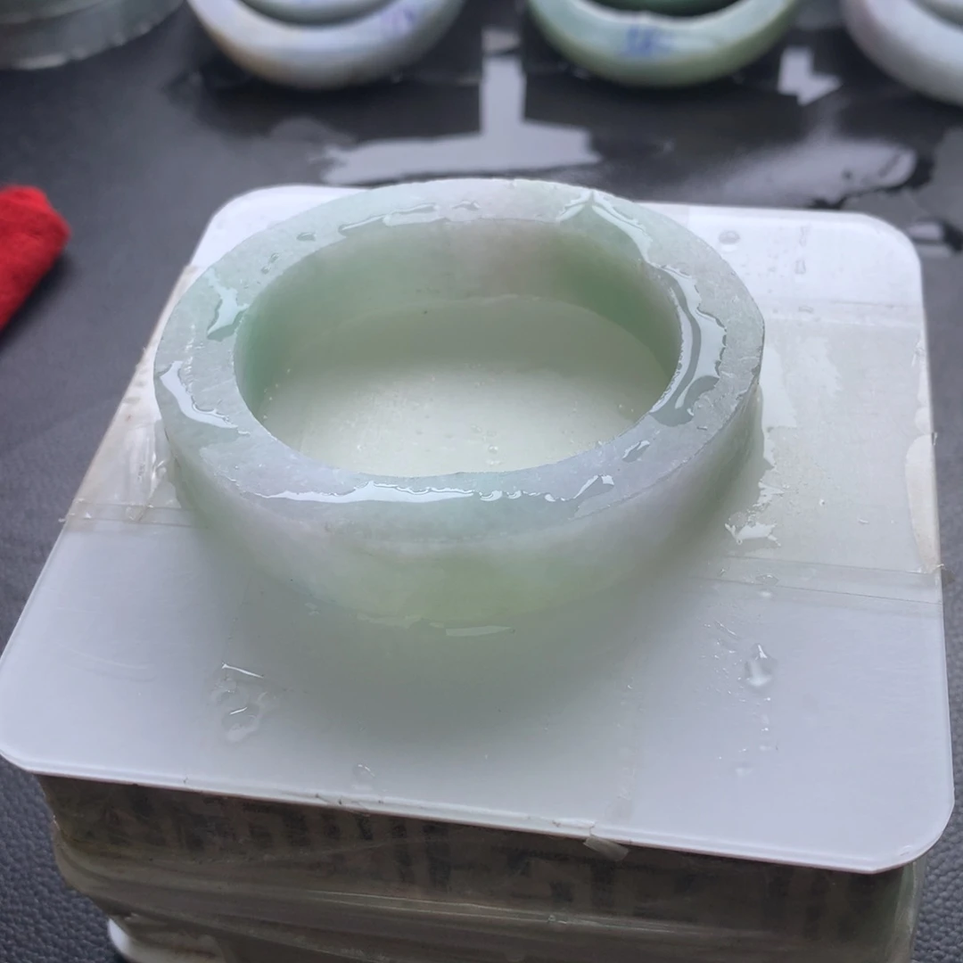 【闪购商品】定制翡翠手镯未镶嵌