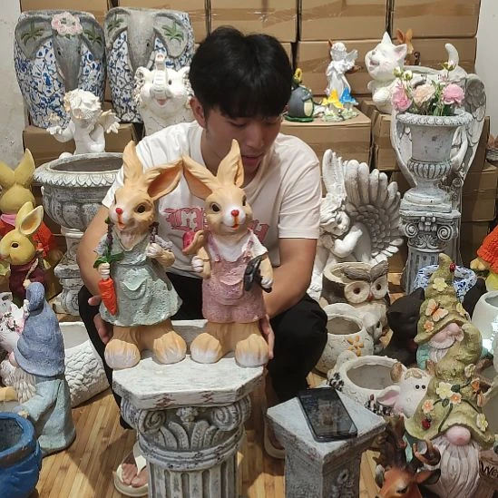 合成树脂彼得兔一对