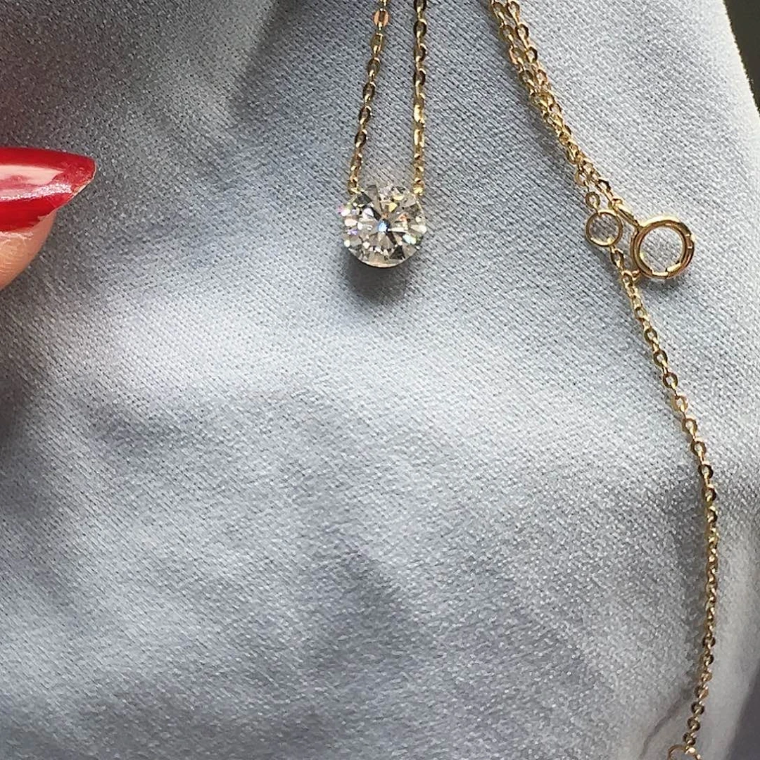 项链18K金镶嵌实验室培育钻石1.133ct无边镶单钻项链