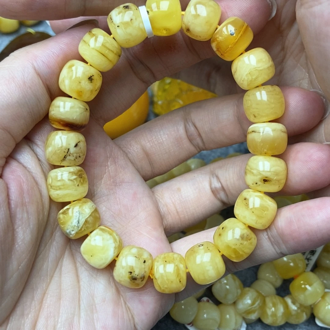 琥珀未镶嵌珠宝奇石7