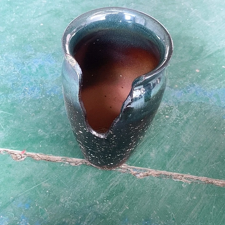 红陶口14。高27。。。。