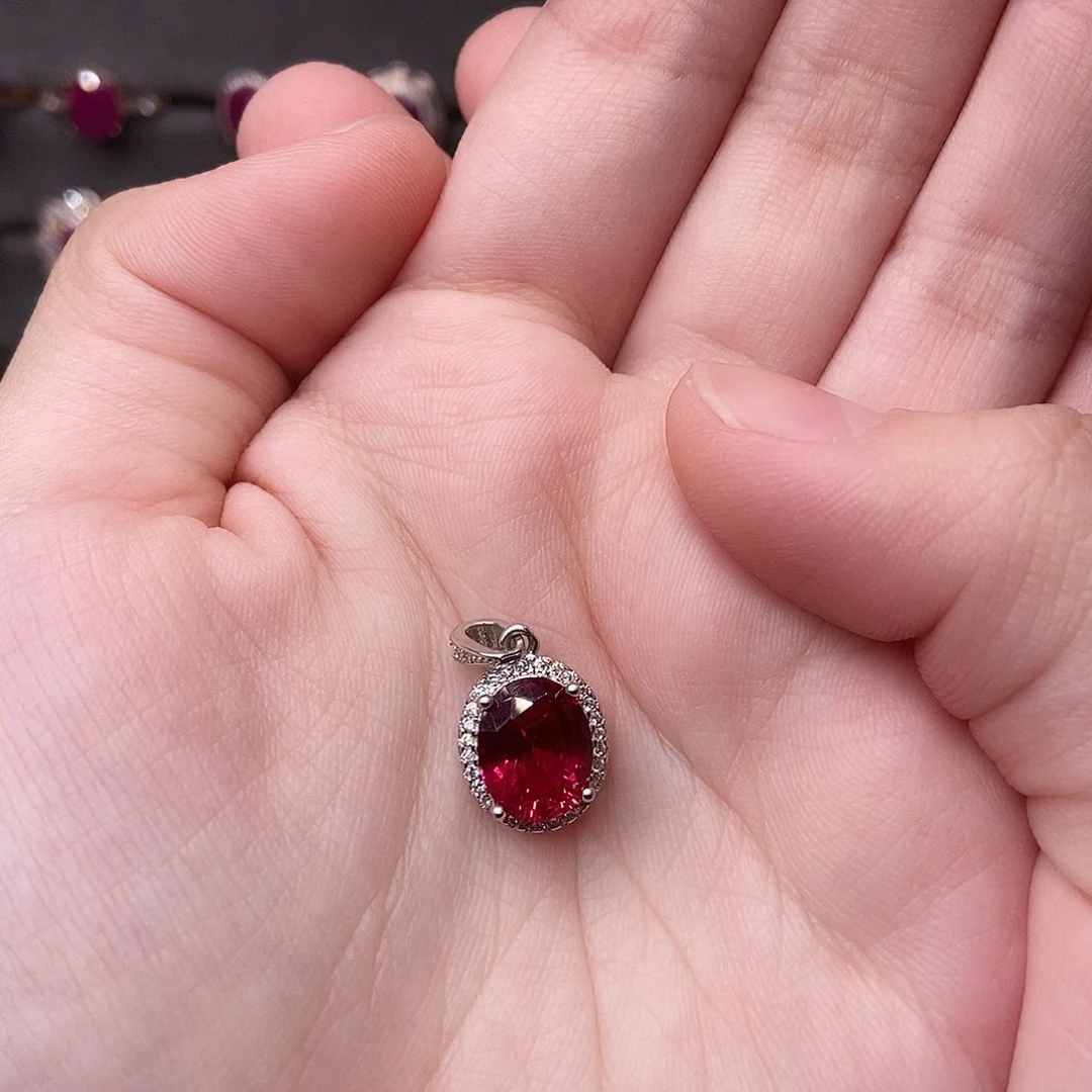 吊坠(赠链)红宝石银S925镶嵌