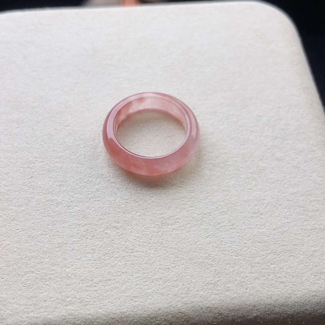 ***陳石英质玉未镶嵌戒指007