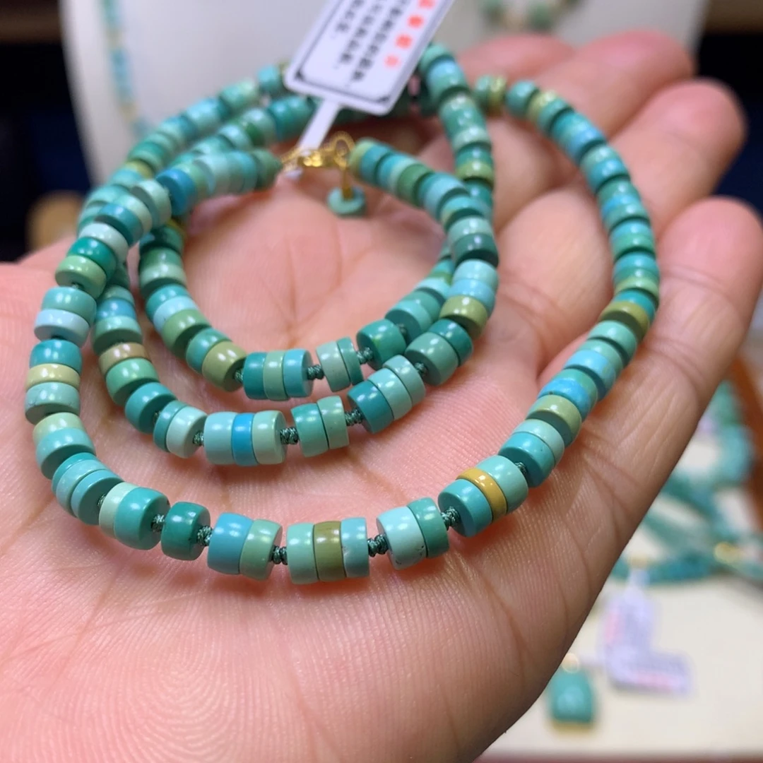 绿松石18K金镶嵌锁骨