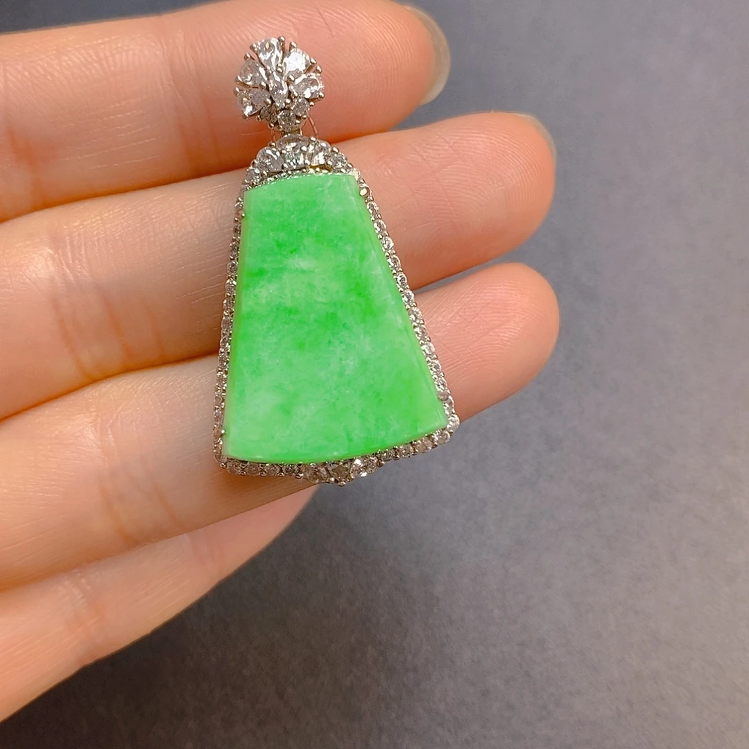 翡翠银S925镀金镶嵌颈饰