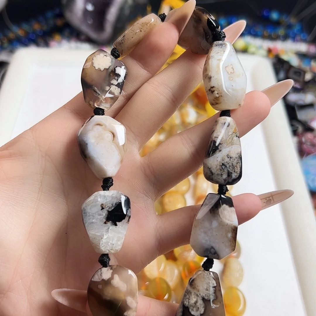 未镶嵌玛瑙/玉髓珠宝半成品A17 天然樱花玛瑙随形硬切