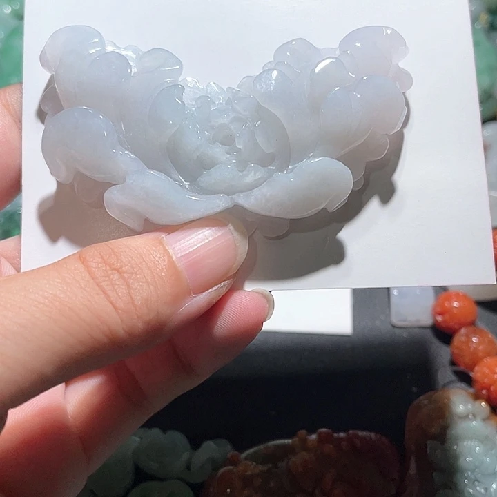 颈饰未镶嵌翡翠天