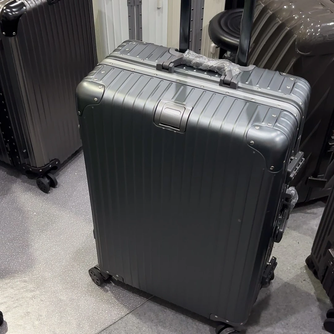 水牛皮（革）全铝合金26寸的