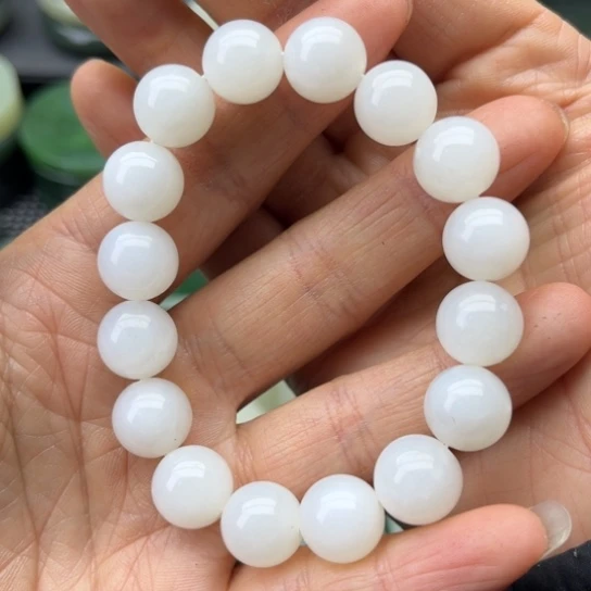 和田玉未镶嵌珠宝半成品