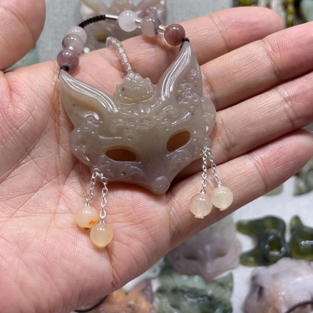 【闪购商品】岫玉颈饰未镶嵌手****我77吊坠