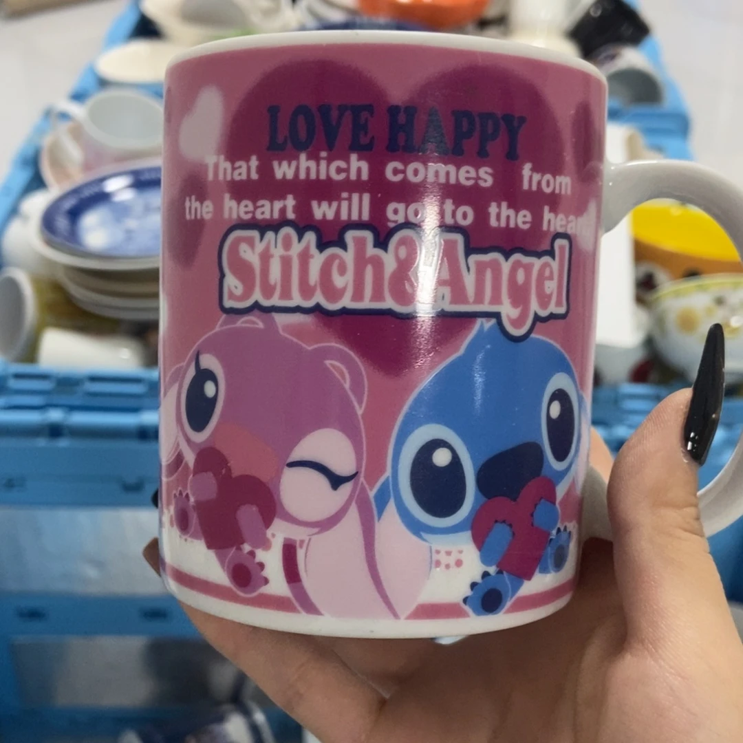 N***i瓷片陶瓷默认的颜色是