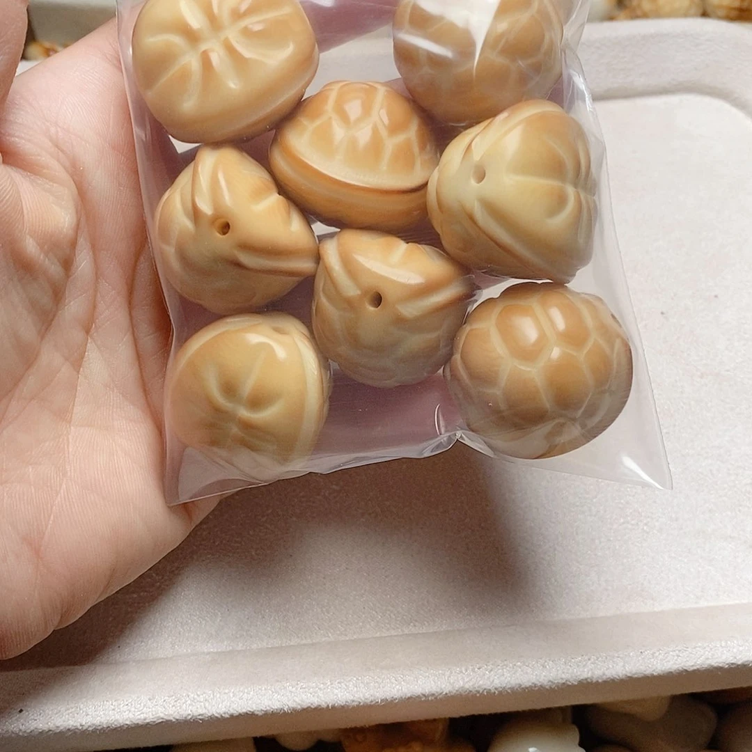 金***珊菩提根/象牙果吊坠全品富甲八颗