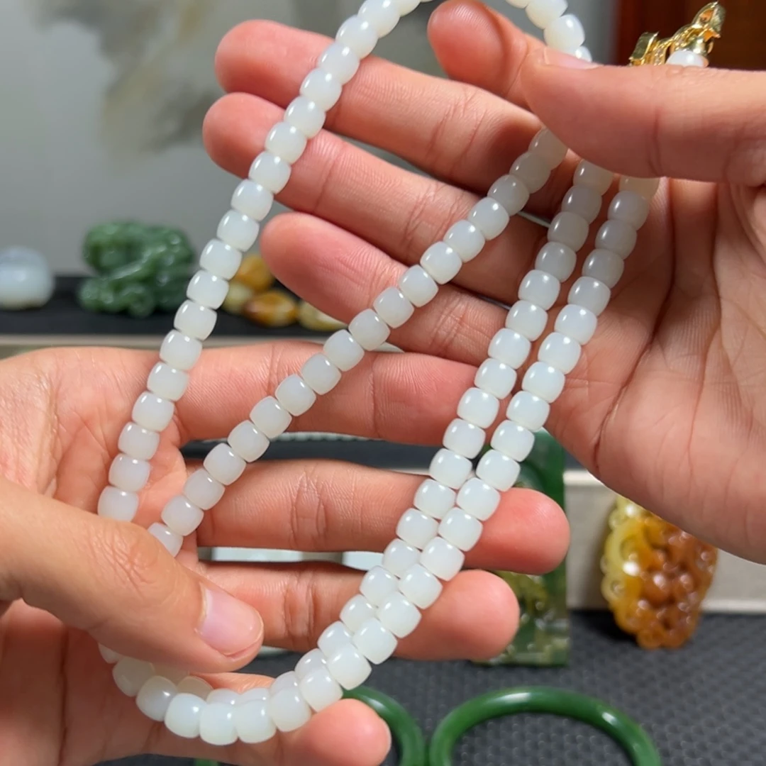 和田玉未镶嵌吊坠(不含链)