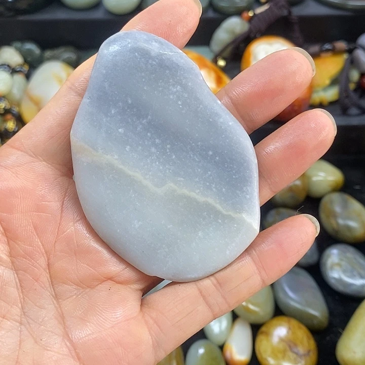 和田玉（糖玉）未镶嵌挂件