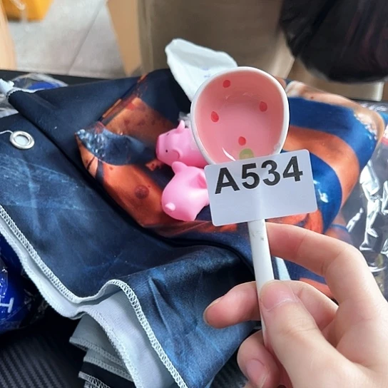 摆件………………………………………………………………