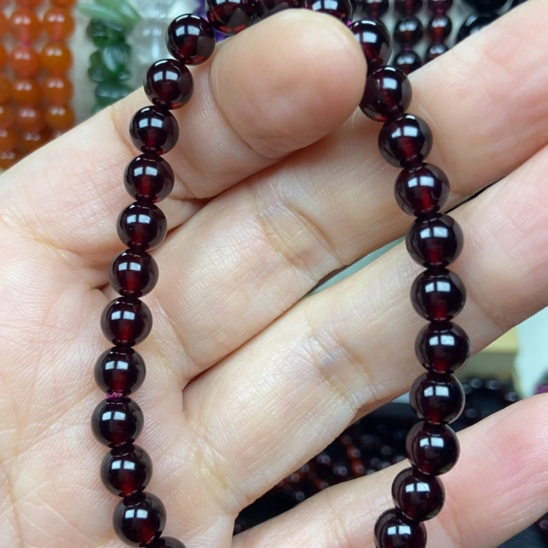 石榴石手链未镶嵌