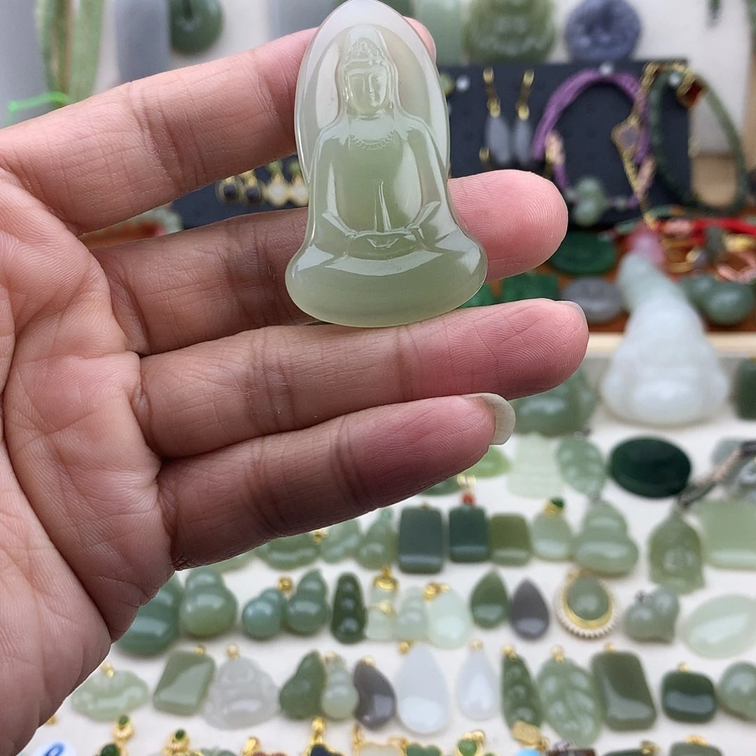 和田玉未镶嵌吊坠(不含链)