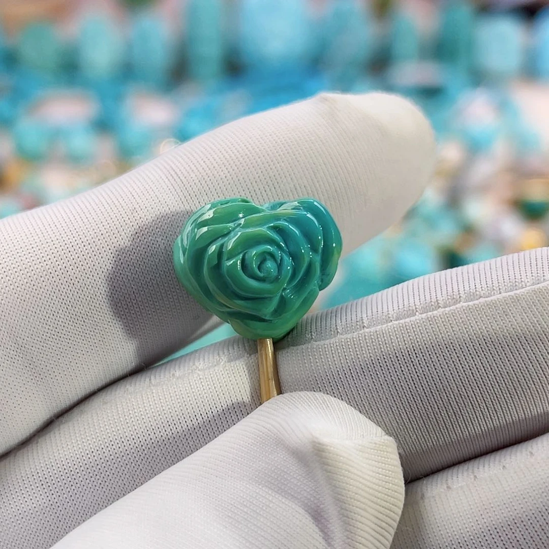 绿松石珠宝奇石未镶嵌