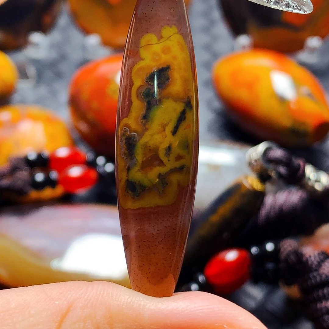 未镶嵌颈饰玛瑙/玉髓