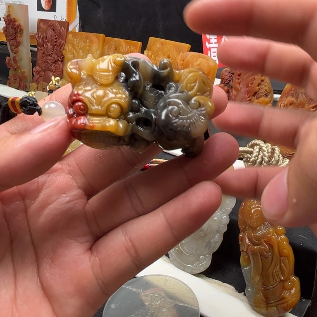 石英质玉（黄龙玉）未镶嵌多样性发货，发其一