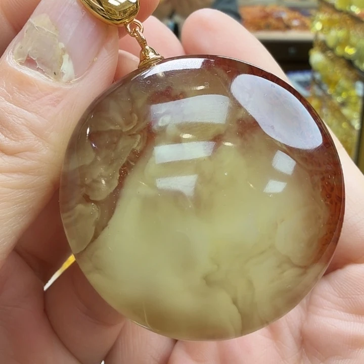 琥珀未镶嵌珠宝奇石