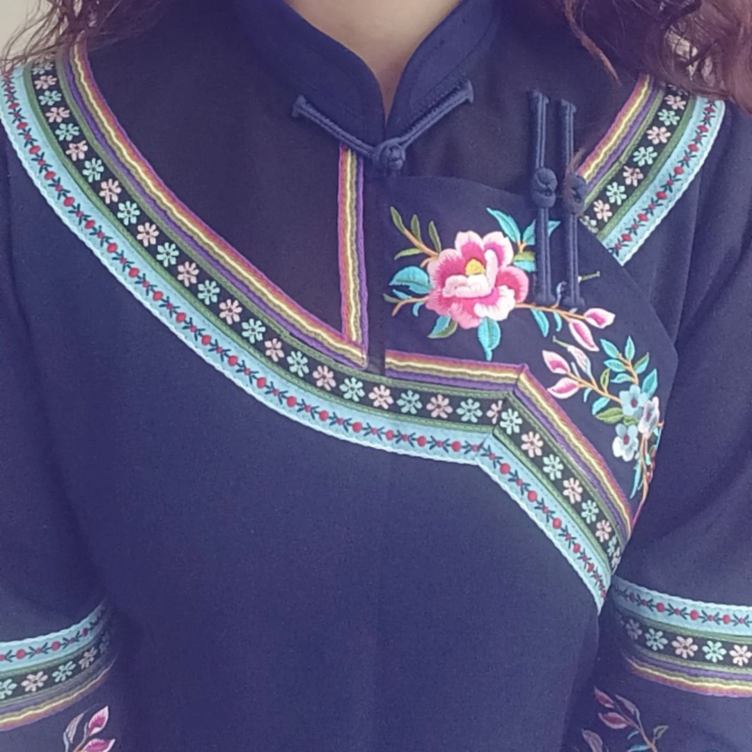 壮族布依族传统民族服饰土布刺绣上衣民族风复古国风中式长袖立领