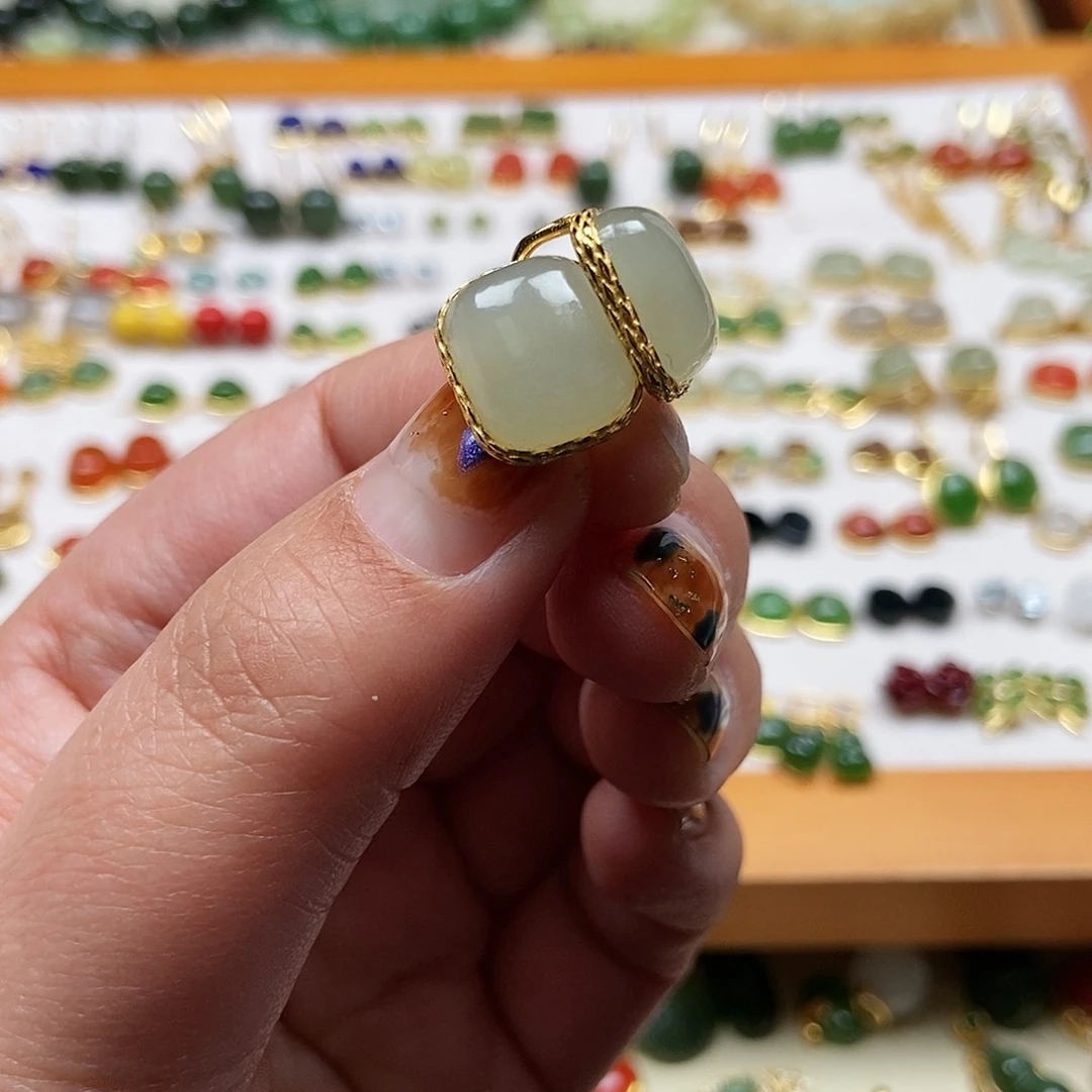 和田玉耳饰银S925镶嵌