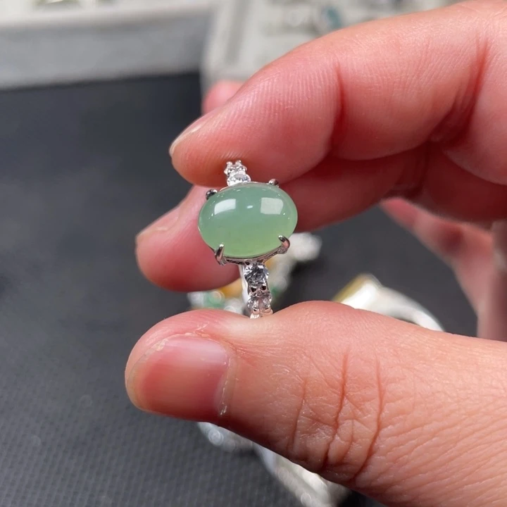 翡翠未镶嵌戒指缅甸天然翡翠