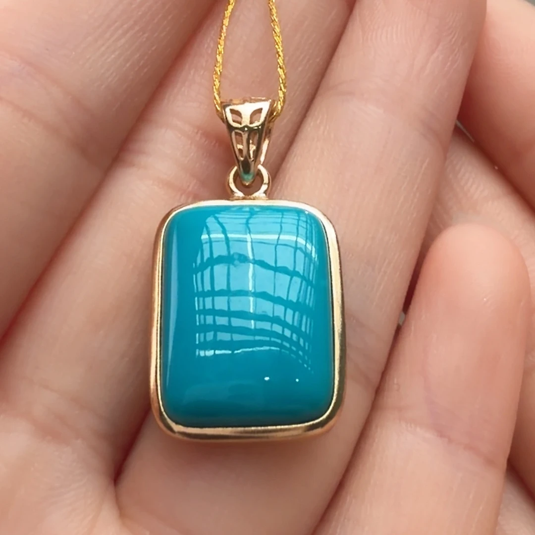 绿松石未镶嵌颈饰