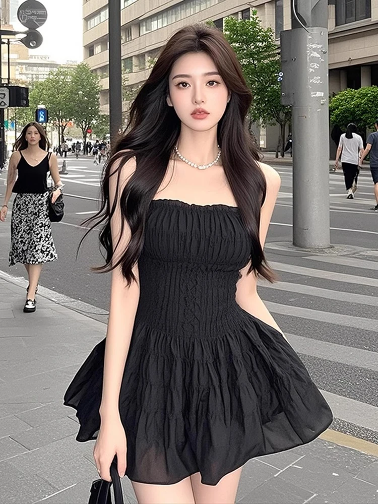 【KEKE】黑色一字肩抹胸褶皱连衣裙女夏季精致时尚轻奢纯欲风短裙子