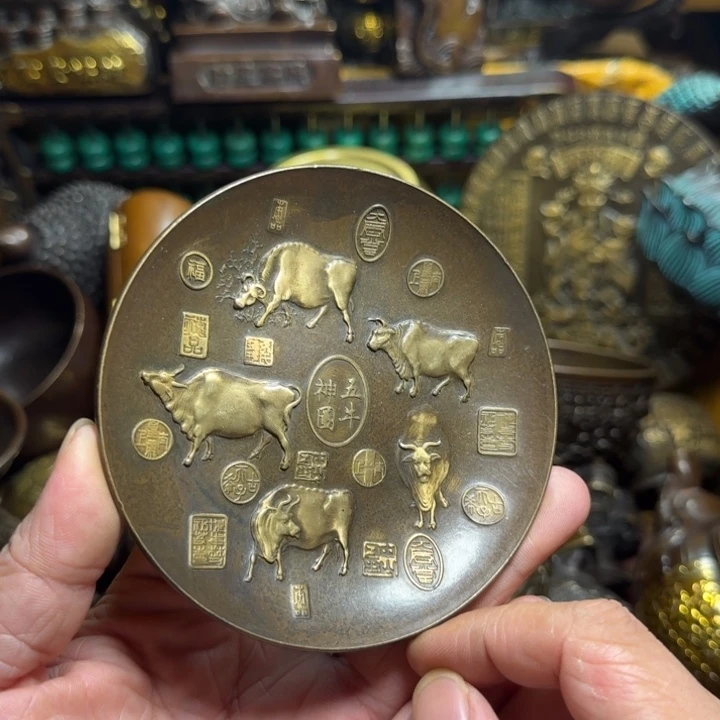 铜器摆件收收藏藏