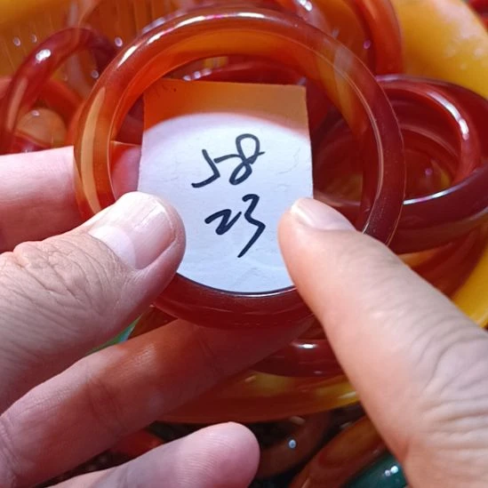 玛瑙/玉髓未镶嵌手镯