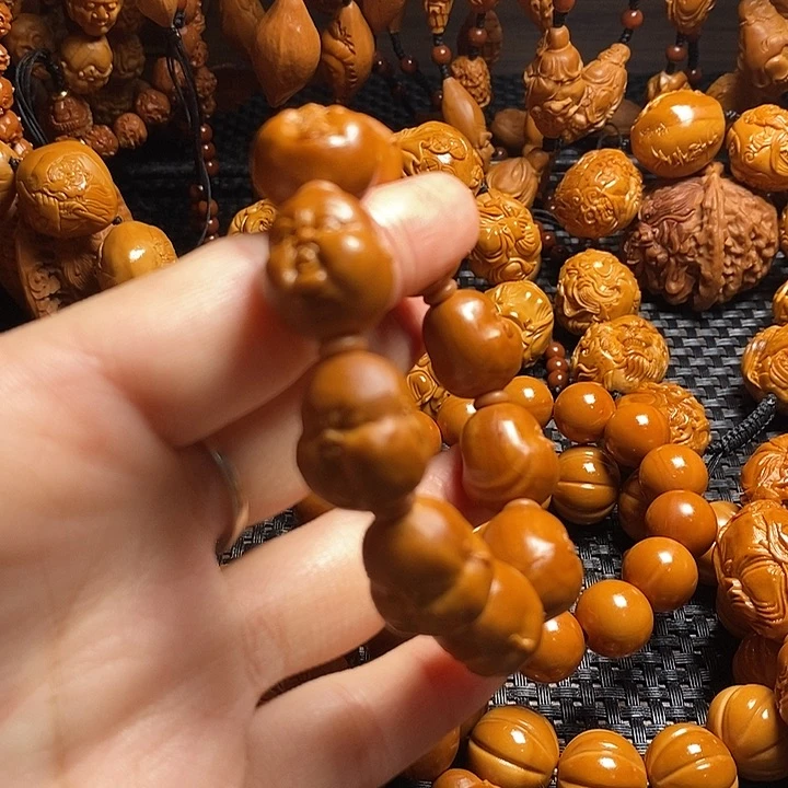 吊坠橄榄核人生百态