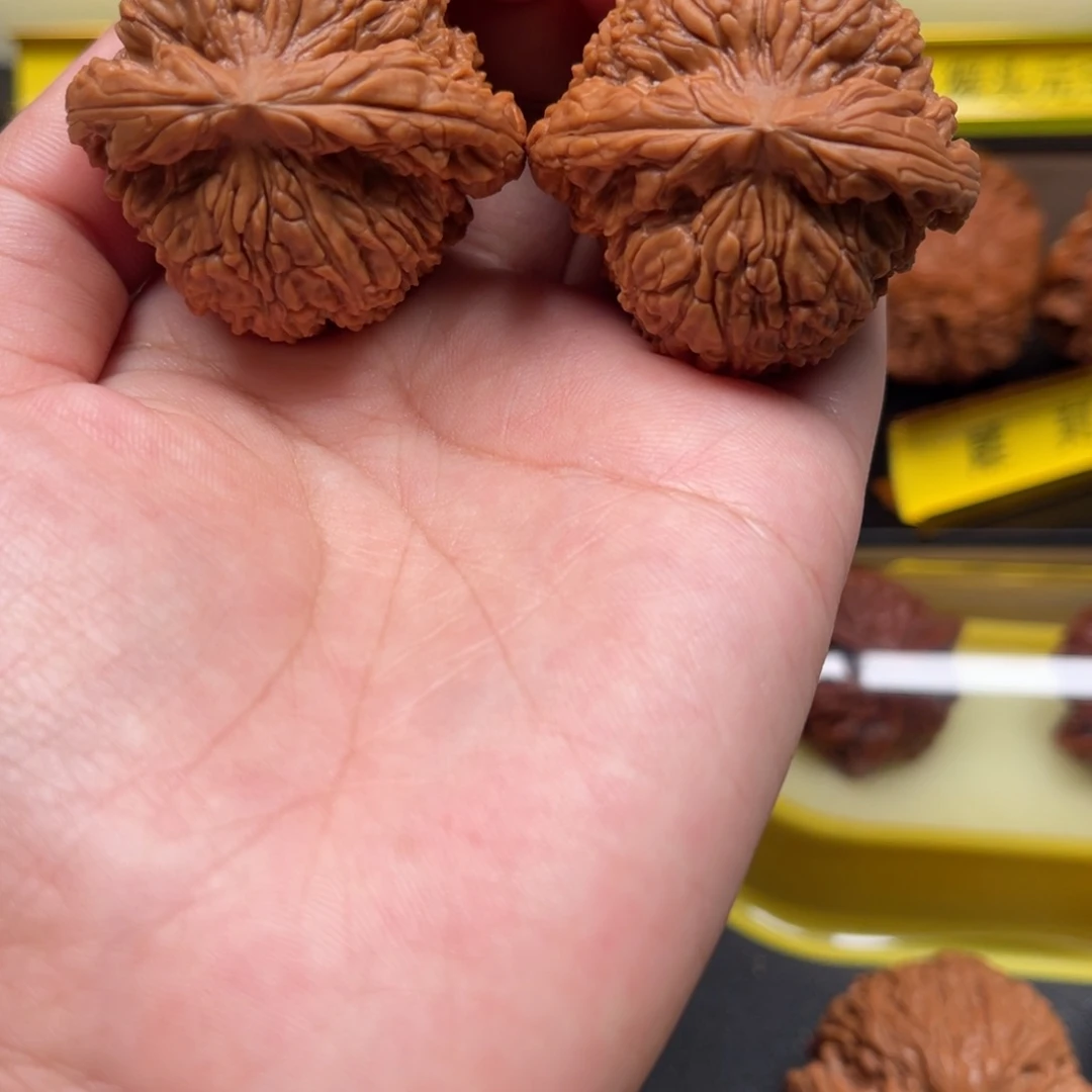 文玩核桃吊坠星****6南疆石41