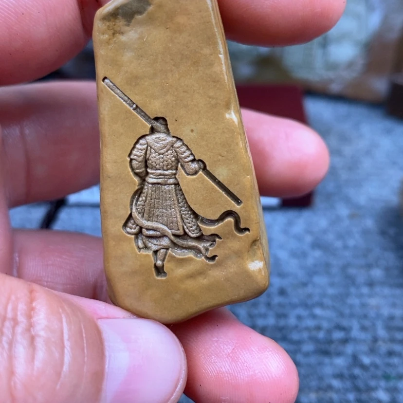 【闪购商品】原石雕刻手把件