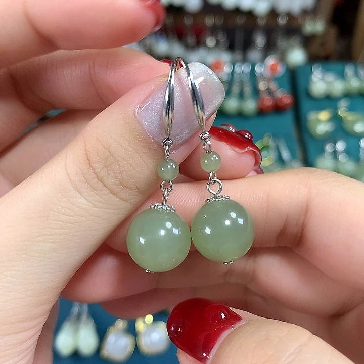 和田玉银S925镶嵌耳饰天然卡12mm左右冰晴水