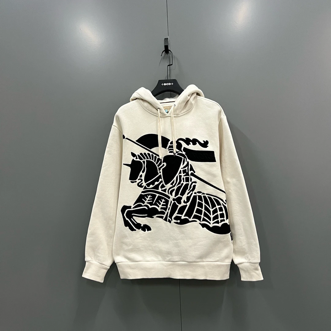 95新 BURBERRY/博柏利 q310 马术骑士刺绣帽衫 M码/fg206398 污渍