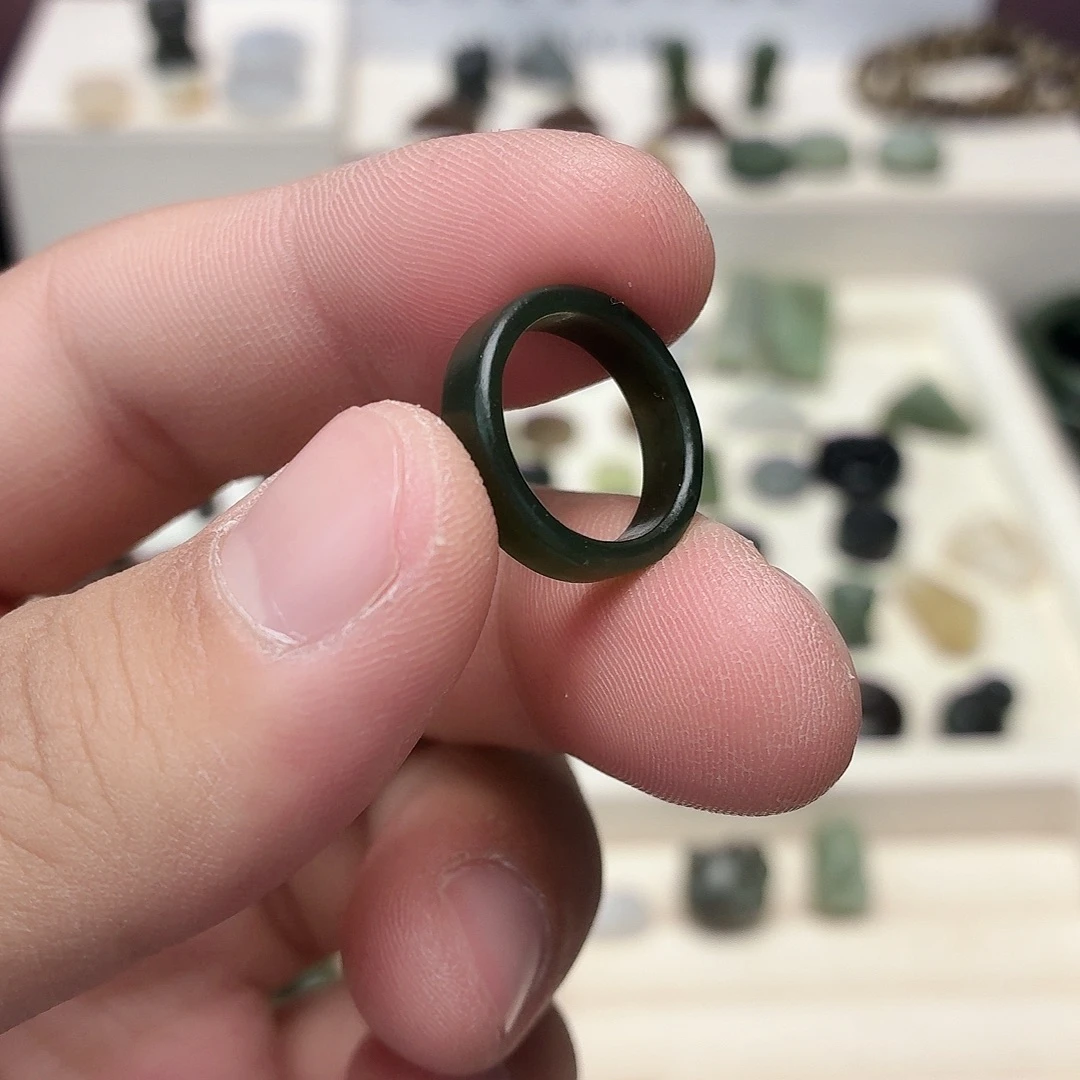 和田玉未镶嵌颈饰14