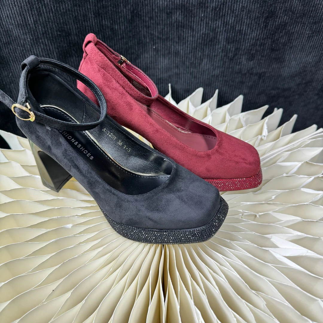 5353新款时尚网红鞋休闲百搭女士方头浅口复古鞋子