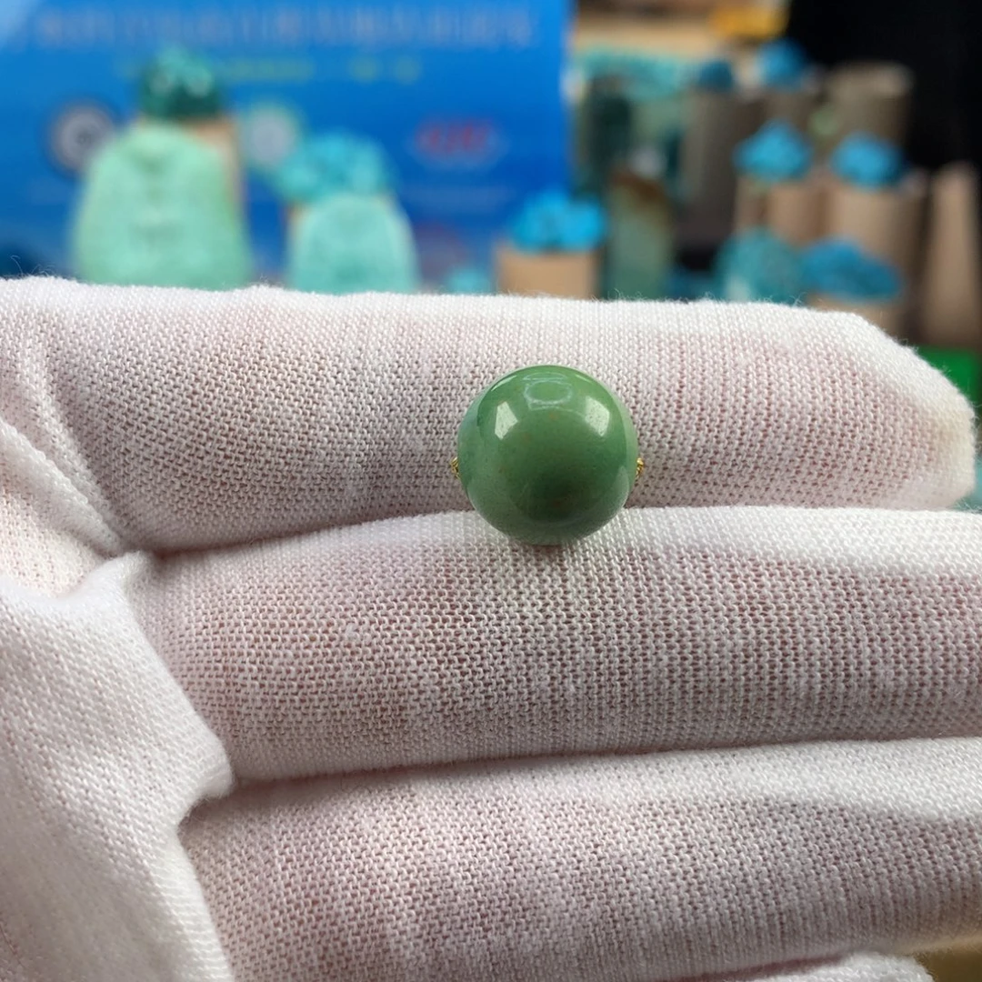 绿松石未镶嵌珠宝奇石12.3mm