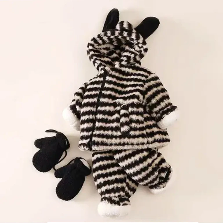 韩版儿童睡衣套装男女童加厚绒毛保暖家居服两件套休闲款卡通睡衣