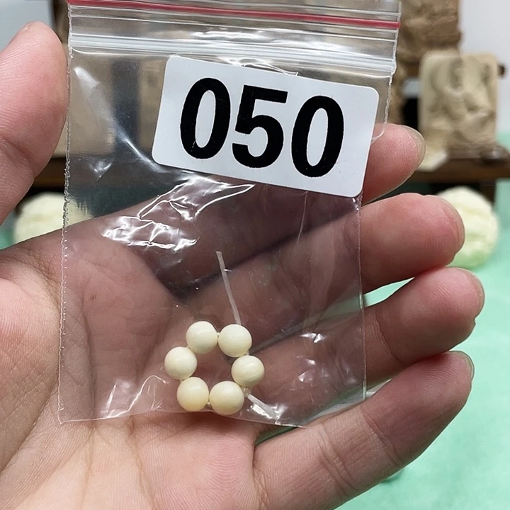 天然猛犸牙雕刻品